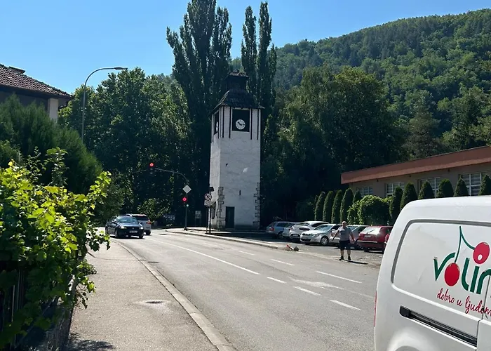 別荘 Mina Prijepolje